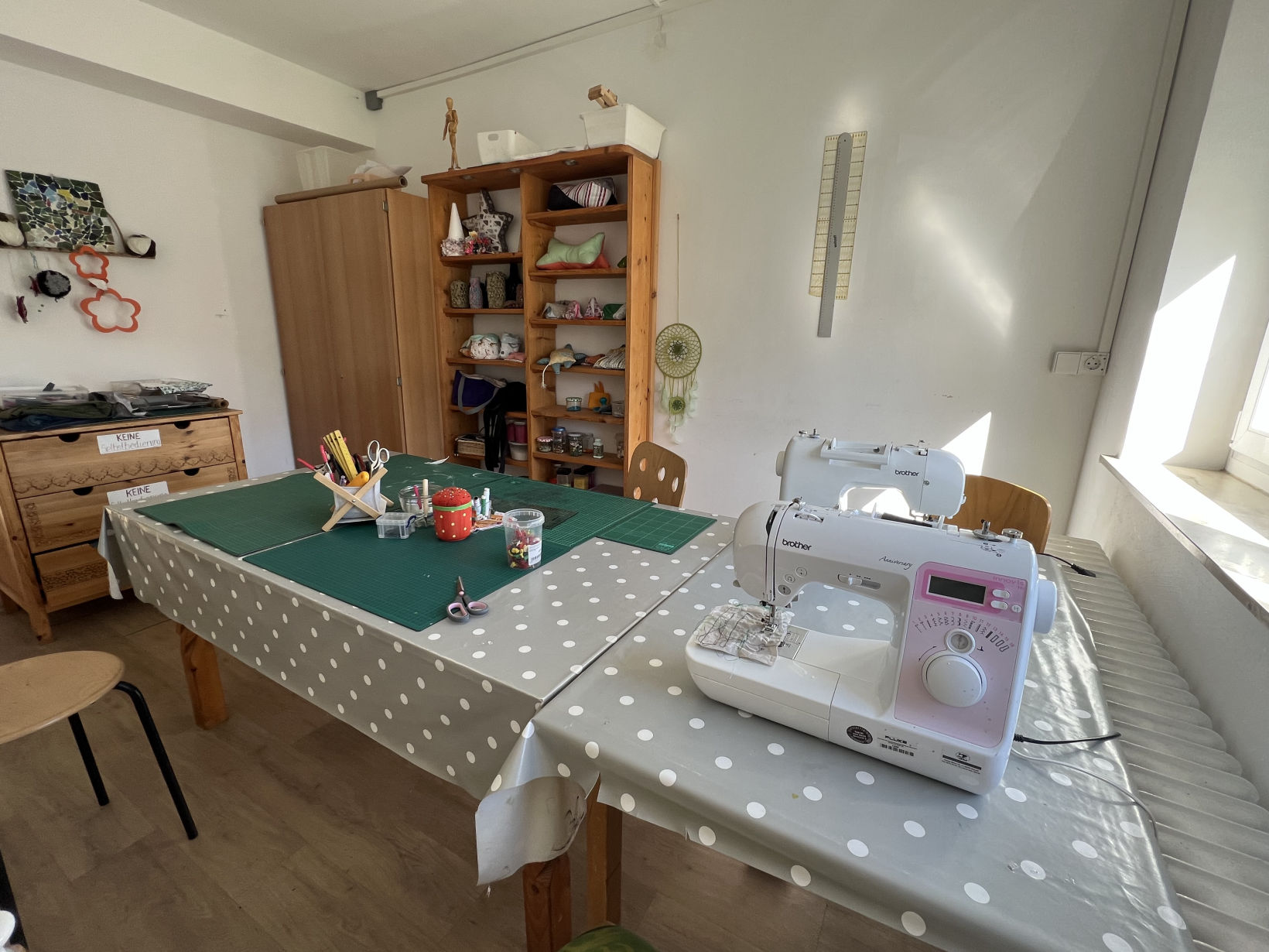 Arbeits- und Ergotherapie Werkstatt der Klinik -Nähen